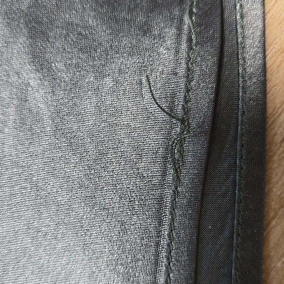 Aritzia Babaton Slip Midi Skirt Size 2 - Picture 3 of 6